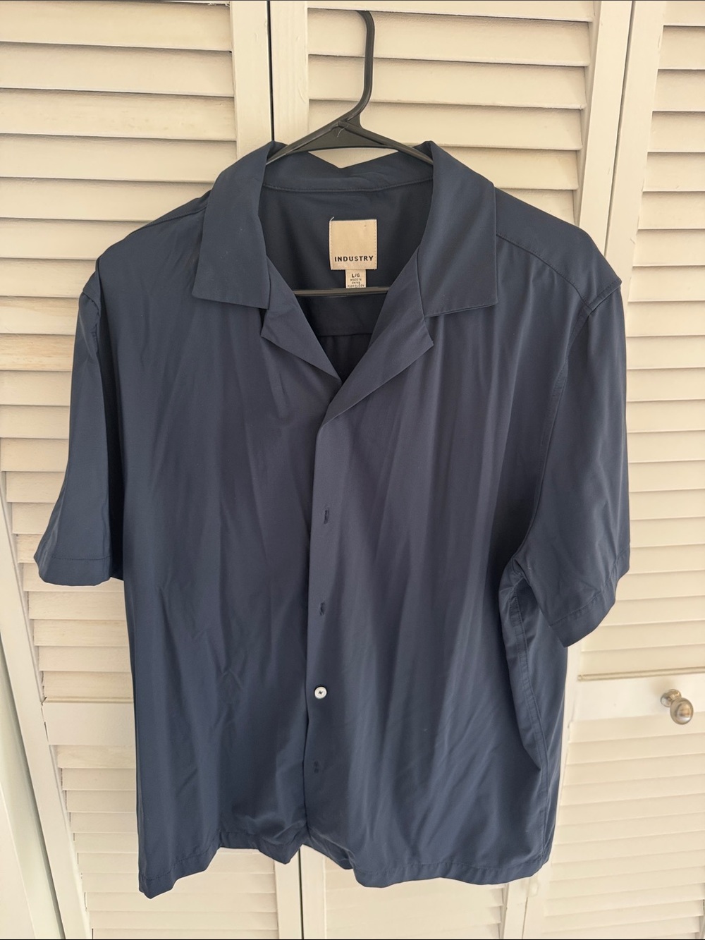 Industry Navy Short-Sleeve Casual Button-Down Shirt